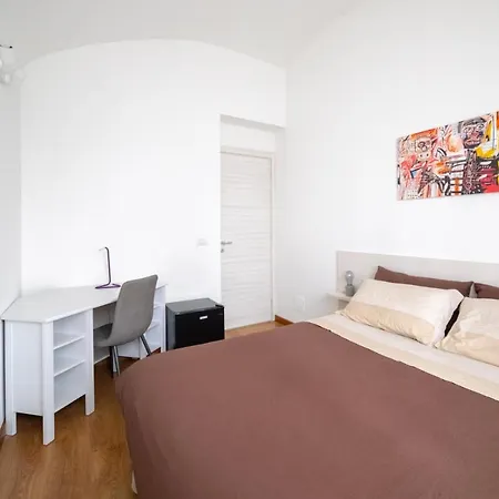 To.Sta Bwithoutb Home Sharing Nel Centro Di Torino-3